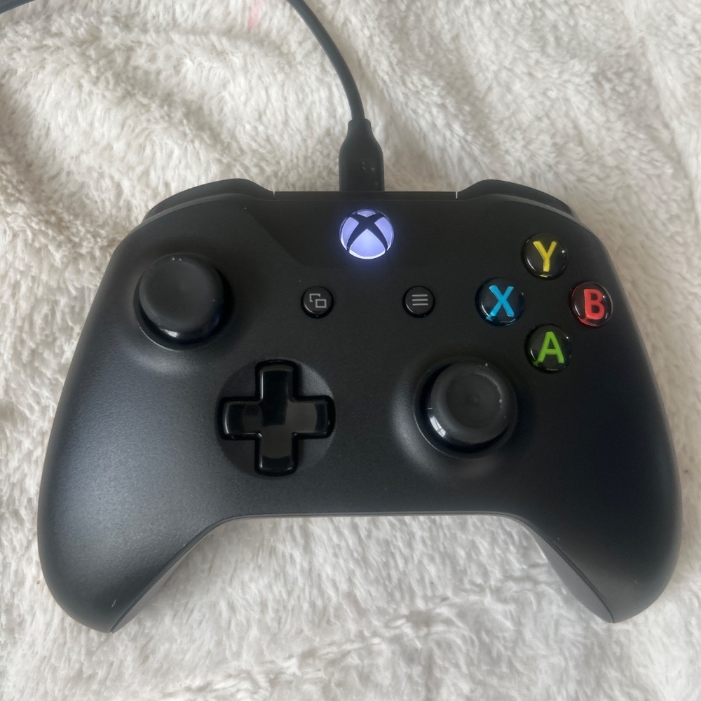 Xbox OneS - Picture 7 of 7